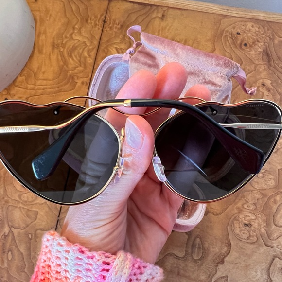 Miu Miu sunglasses - Picture 5 of 6